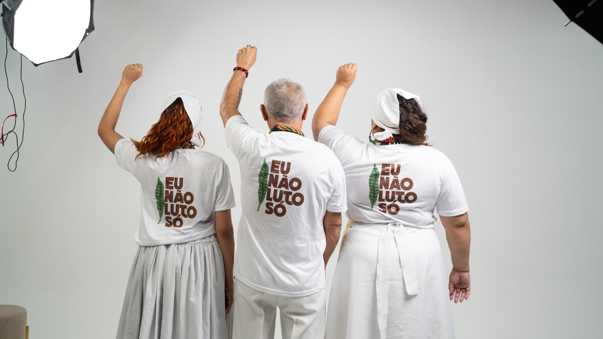 Integrantes do coletivo em encontro comunitário